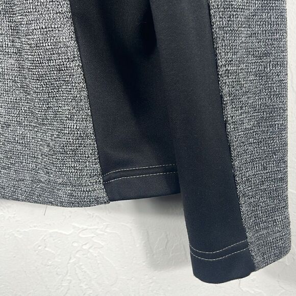 🔥🔥 SPYDER Women’s Performance Quality Jacket - Size SMALL - Zipper Broke - Picture 8 of 12